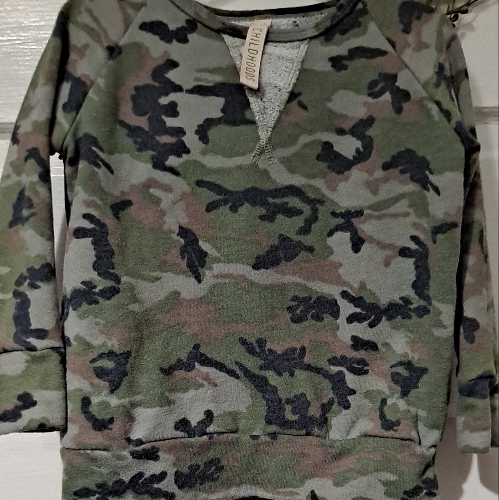 Childhoods sweatshirt 5t